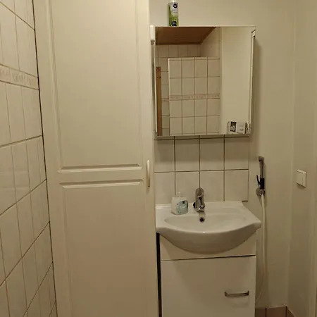 Daire Cozy City-center Beauty - One-bedroom With Sauna And Free Parking Lahti